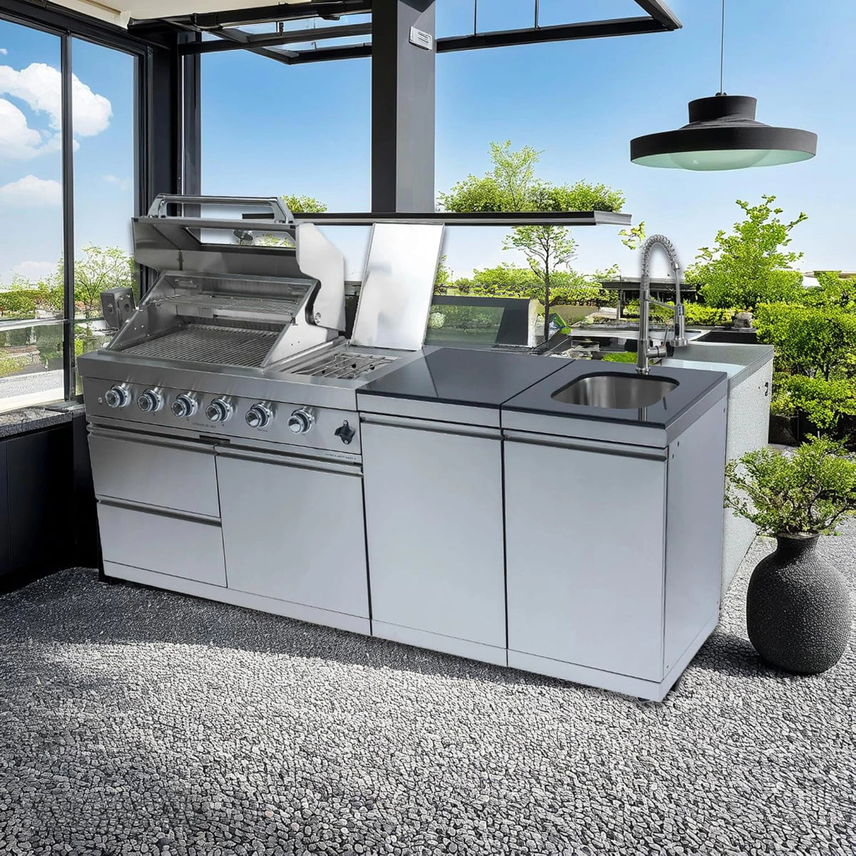 85" 4-Burner Gas Grill Island W/Sink & Granite — product view 4